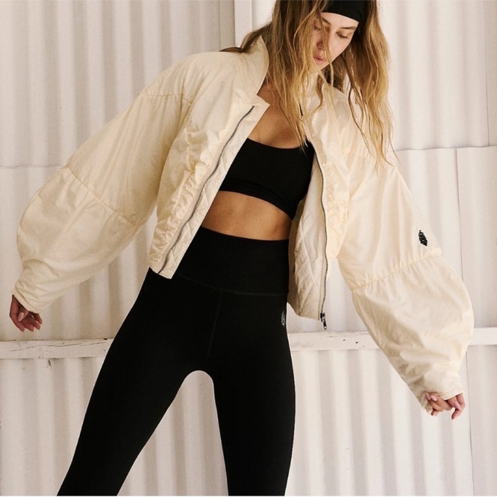 Free People Movement Glitz Cropped Puffer Bomber Jacket Cream XS